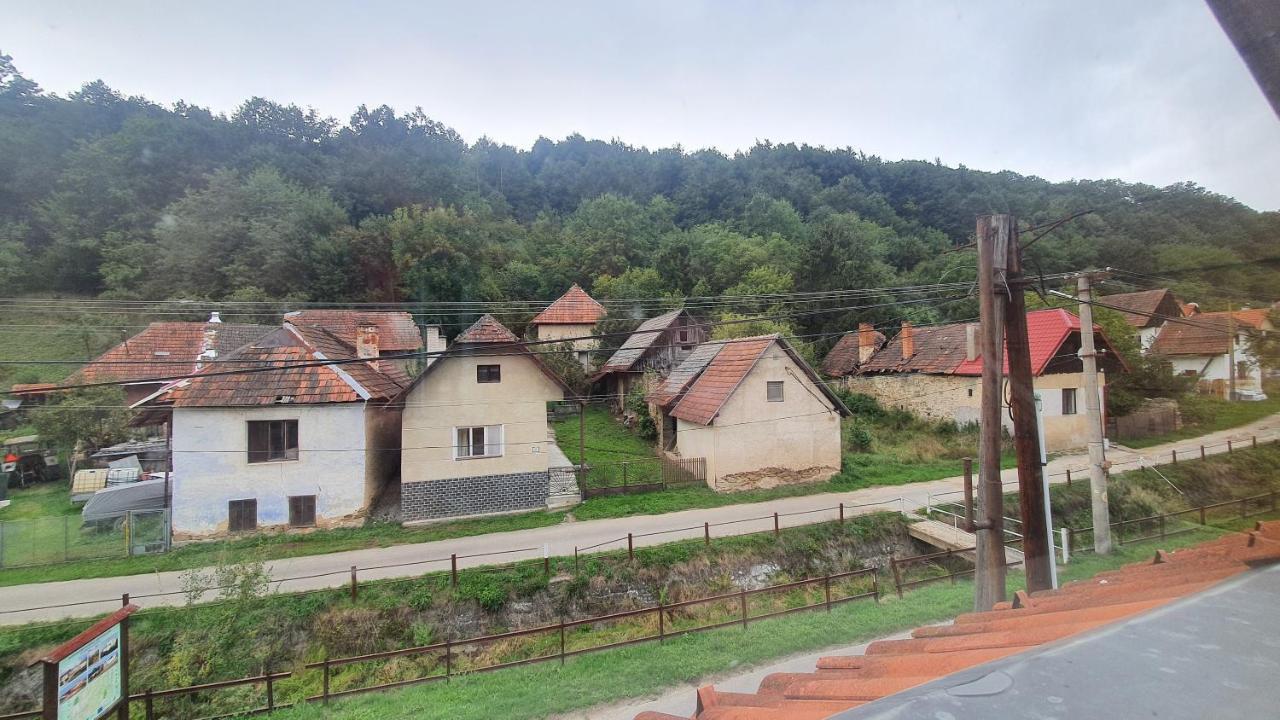 Penzión pri studničke Omastiná Omastina Exterior foto