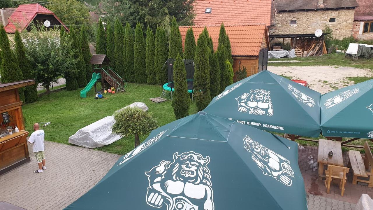 Penzión pri studničke Omastiná Omastina Exterior foto